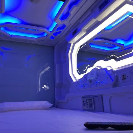 فندق Izzzleep Aeropuerto Terminal 2 مدينة مكسيكو المظهر الخارجي الصورة